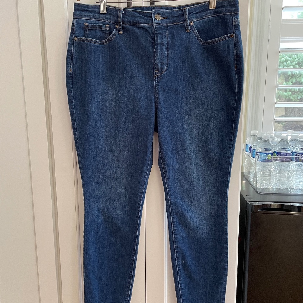 NYDJ Skinny Jeans with LiftXTuck Technology, Size 14, Excellent Condition